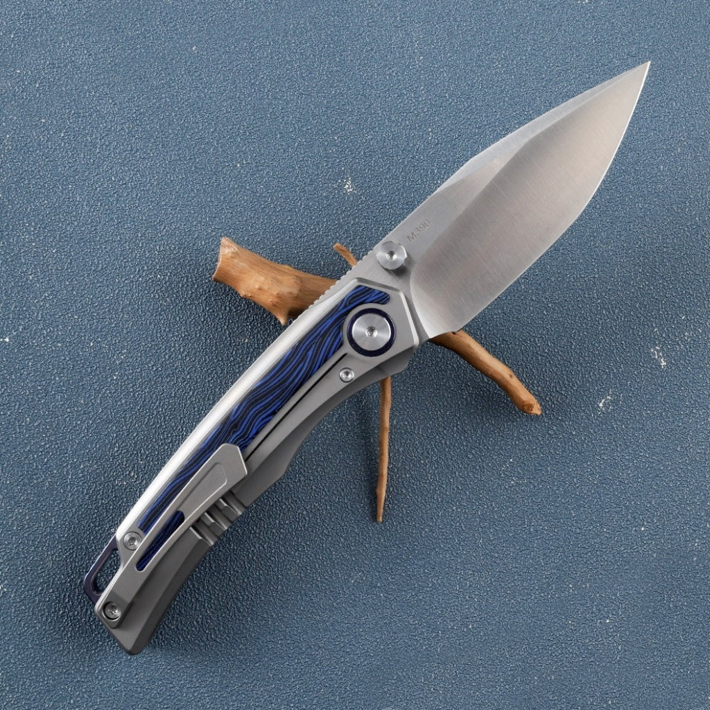 M390 Steel Titanium Handle Folding Knife - FK31 - A reliable and versatile product for various needs