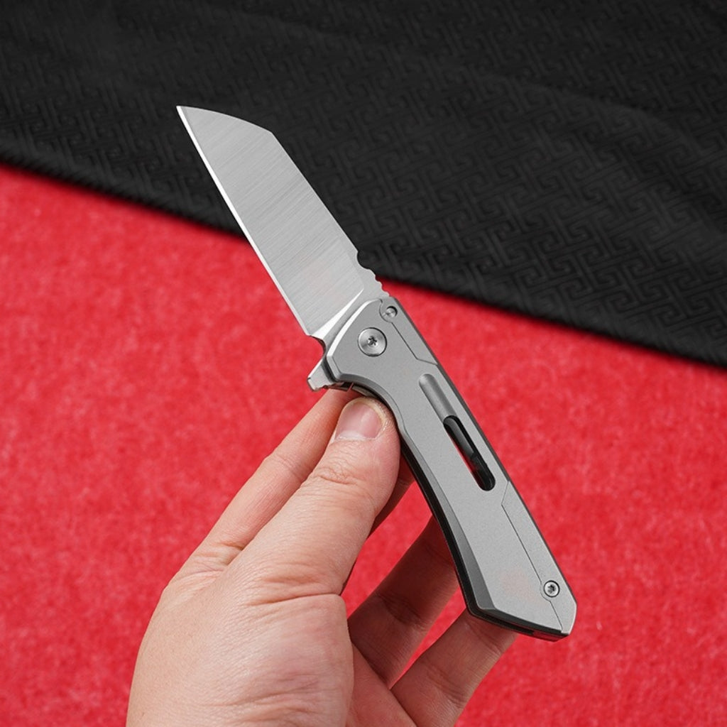 3Cr13Mov Steel Folding Knife - FK10 - A reliable and versatile product for various needs