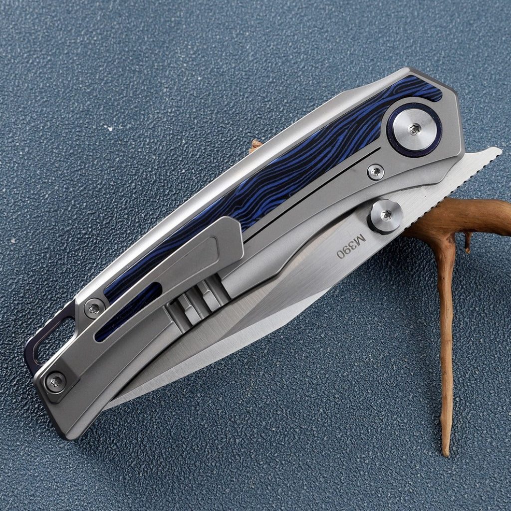 M390 Steel Titanium Handle Folding Knife - FK31 - A reliable and versatile product for various needs