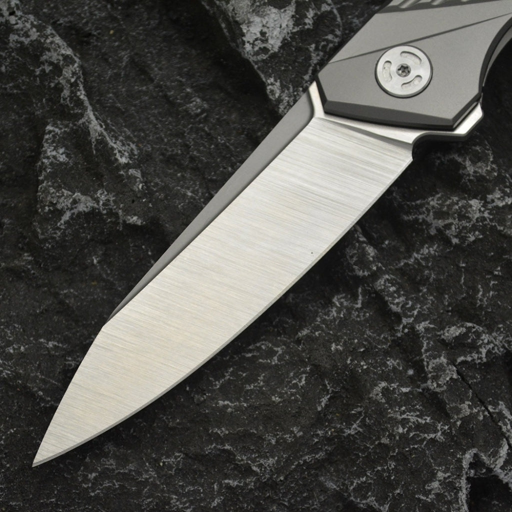 M390 Steel Titanium Handle Folding Knife - FK30 - A reliable and versatile product for various needs