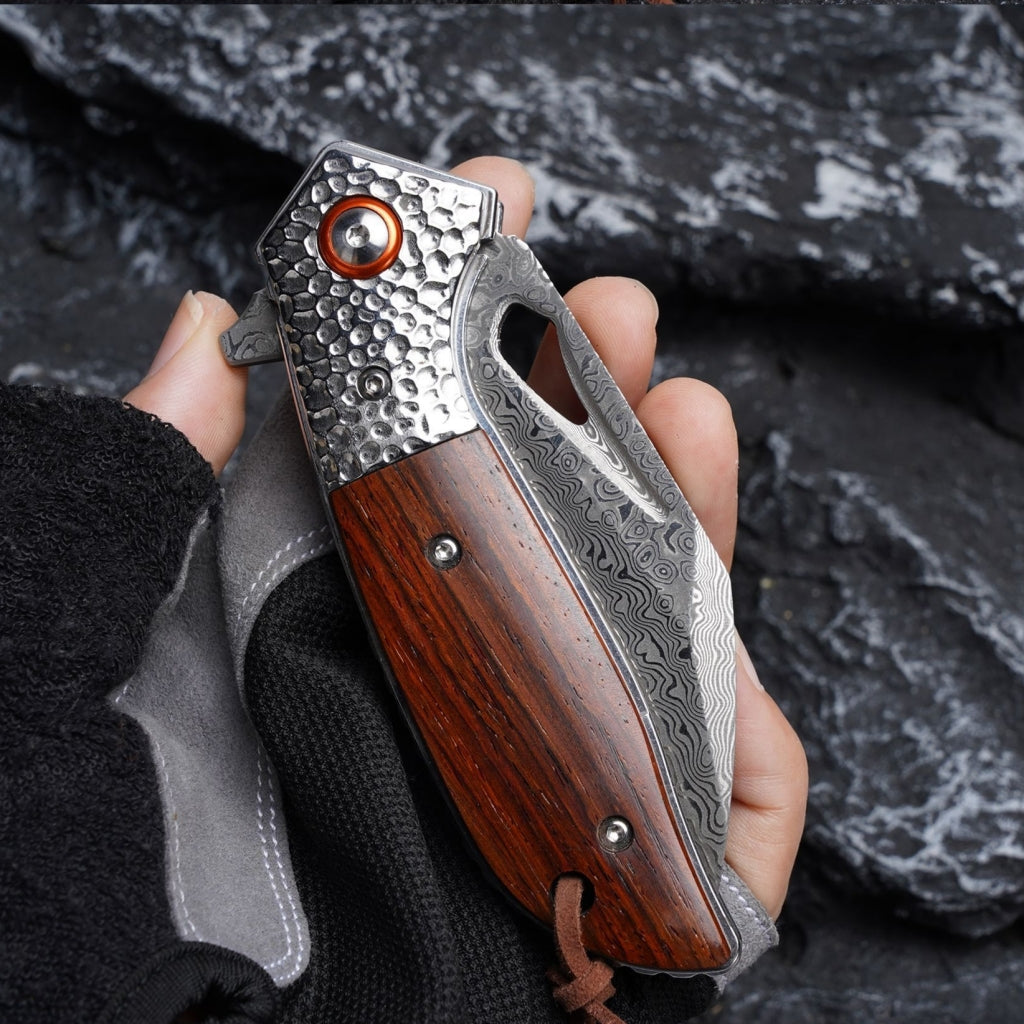 VG10 Damascus Folding Claw Knife - DMC06 - A reliable and versatile product for various needs