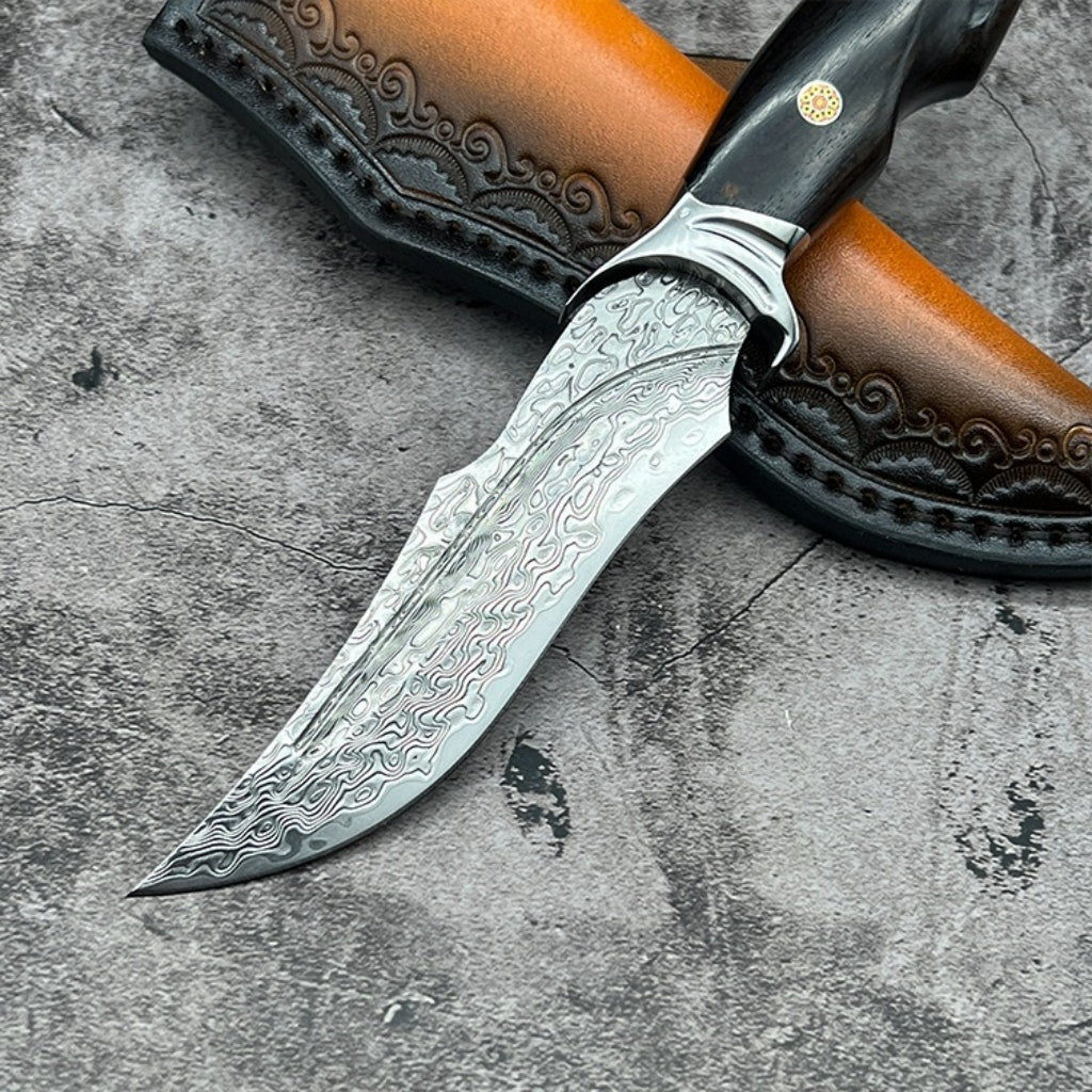 VG10 Damascus Blade Hunting Knife - DMS34 - A reliable and versatile product for various needs