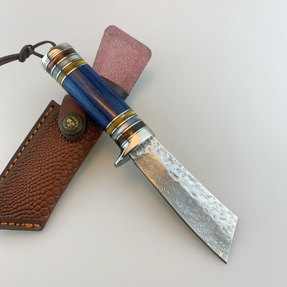 Hand-forged Damascus hunting knife - DMS41 - A reliable and versatile product for various needs