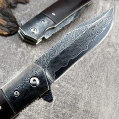 VG10 Damascus Folding Knife - DMF24 - A reliable and versatile product for various needs