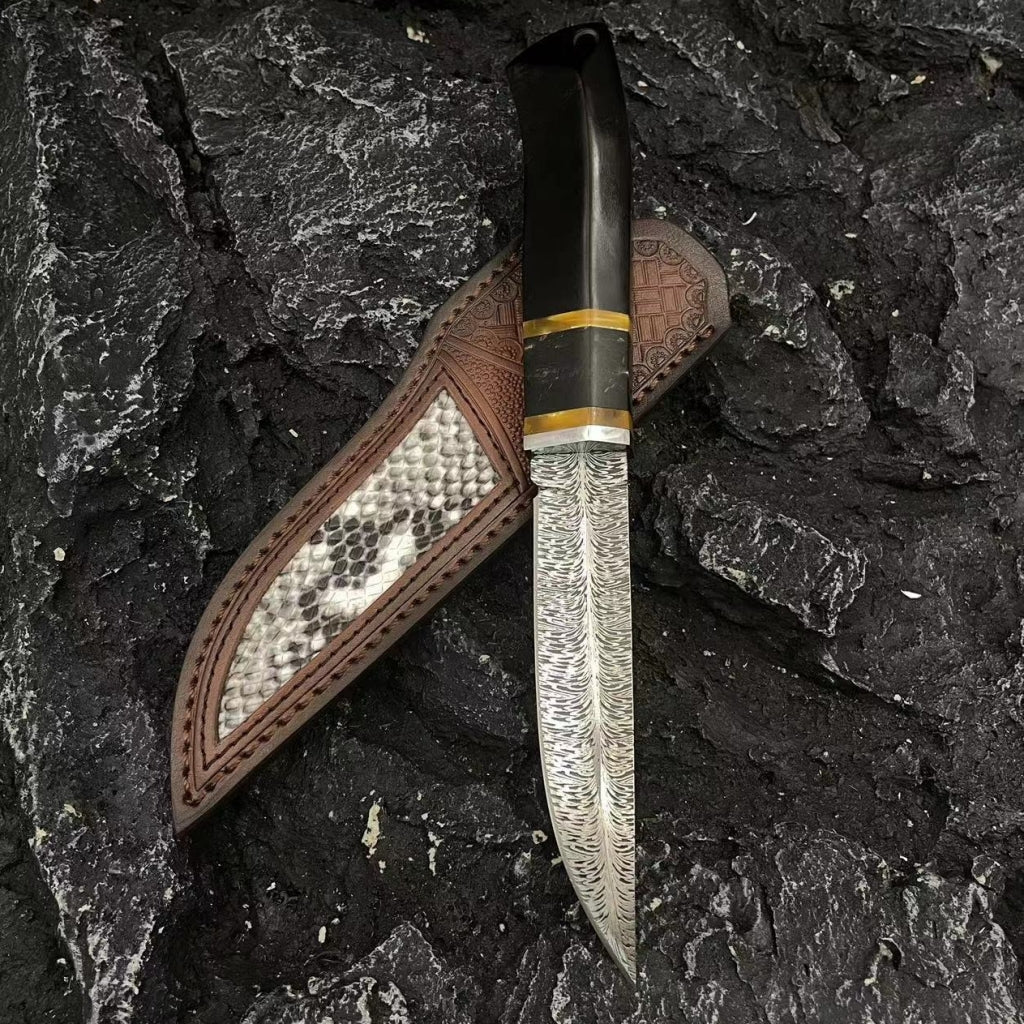 Feather Patterned Fixed Blade Knife - SK03 - A reliable and versatile product for various needs