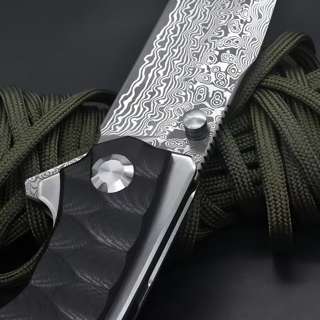 VG10 Damascus Folding Knife - DMF21 - A reliable and versatile product for various needs