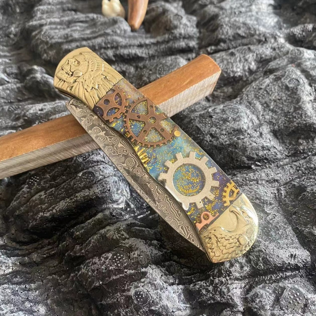 Damascus Pocket Knife - DMF11 - A reliable and versatile product for various needs