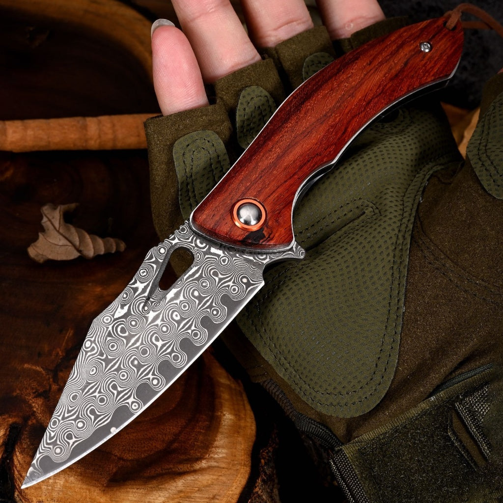 VG10 Damascus Folding Knife - DMF22 - A reliable and versatile product for various needs