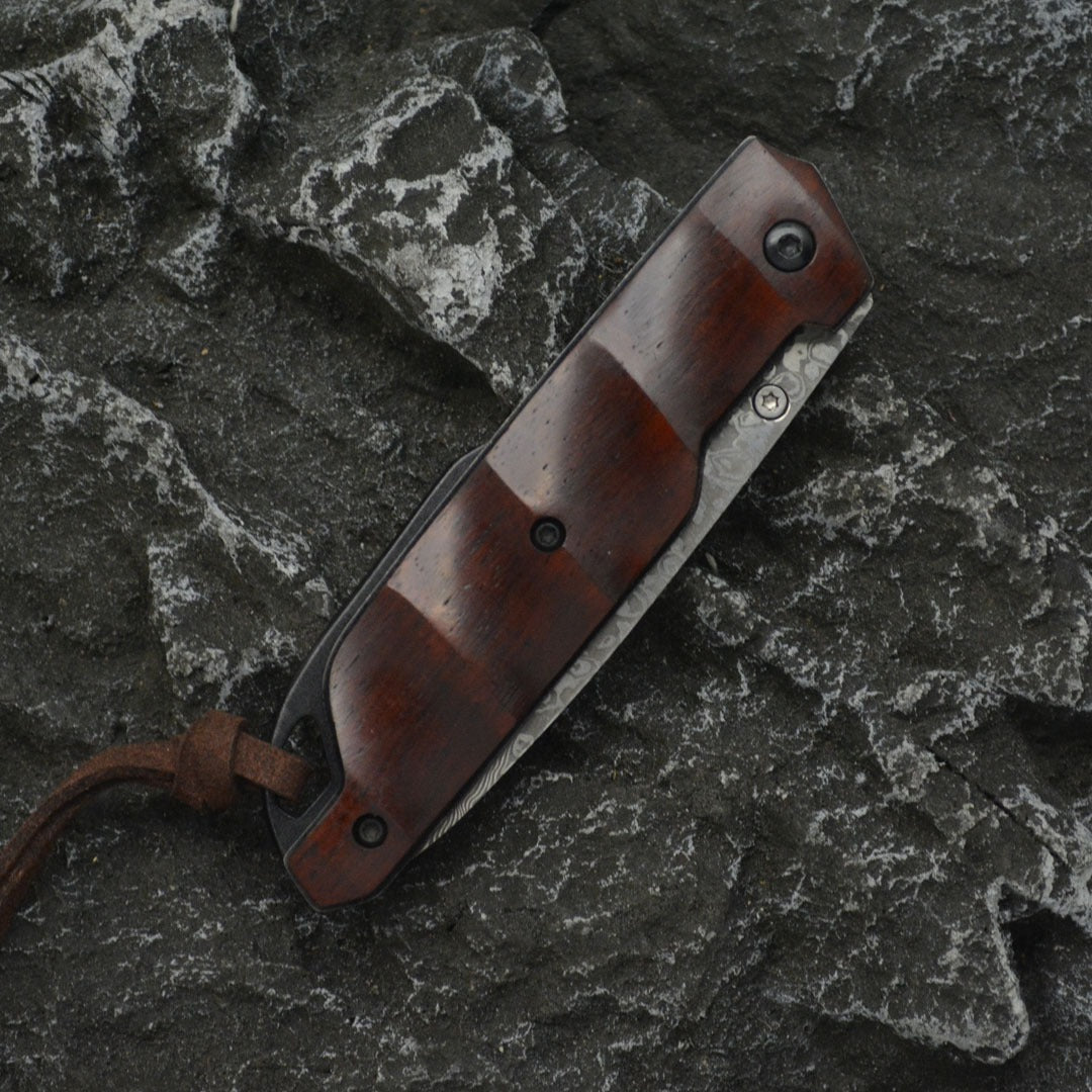 Damascus Folding Knife - DMF06 - A reliable and versatile product for various needs